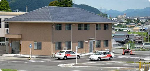 Trường dạy lái xe thông minh Nishiwaki